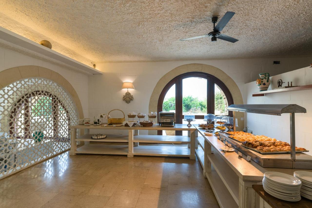 Hotel Ta' Cenc & Spa Sannat Exterior photo The buffet at the restaurant